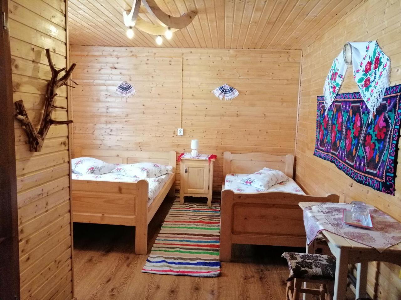 Cabana Ghetari Bagian luar foto
