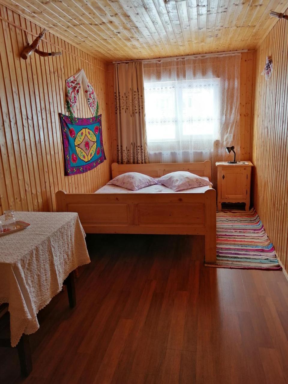 Cabana Ghetari Bagian luar foto
